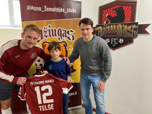 Mar&scaron;kinėlių įteikimas auksiniams nariams